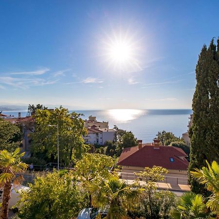 Altamar Seaview Opatija Apartment Bagian luar foto