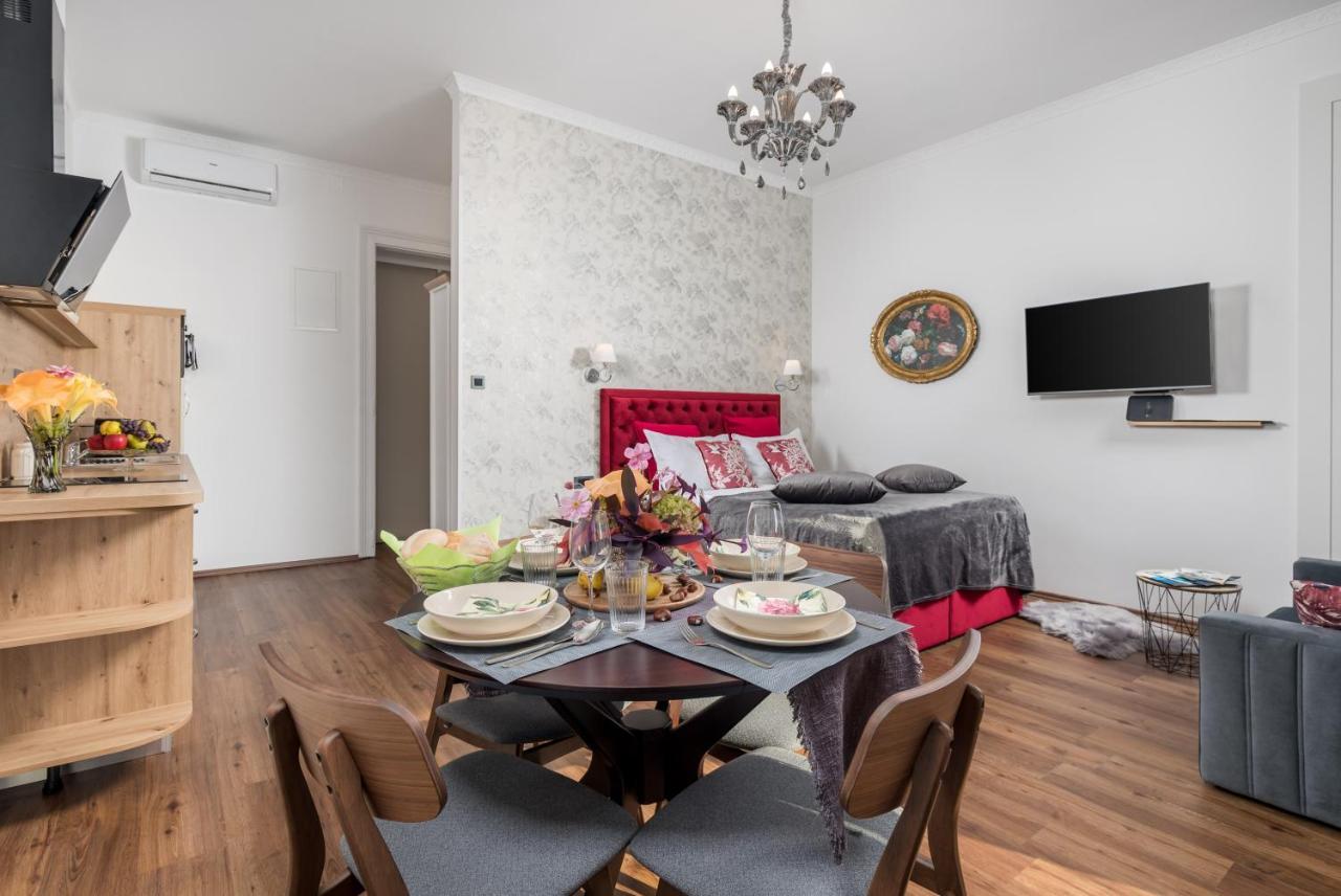 Altamar Seaview Opatija Apartment Bagian luar foto